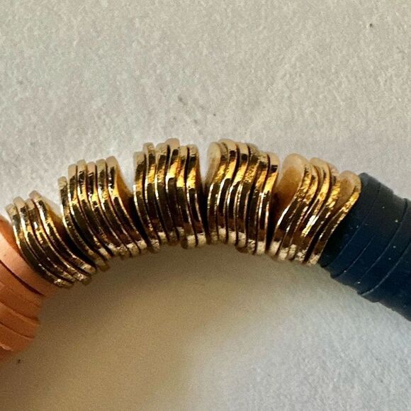 Canvas blue gold  tone and peach stretchy clay  disc bracelet - Picture 7 of 9